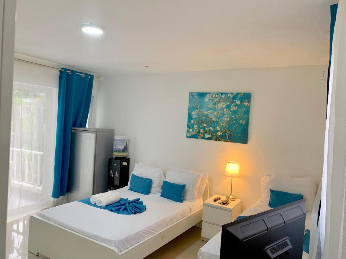 Sol Caribe Suites With Tropical Pool Playa Los Corales Aparthotel