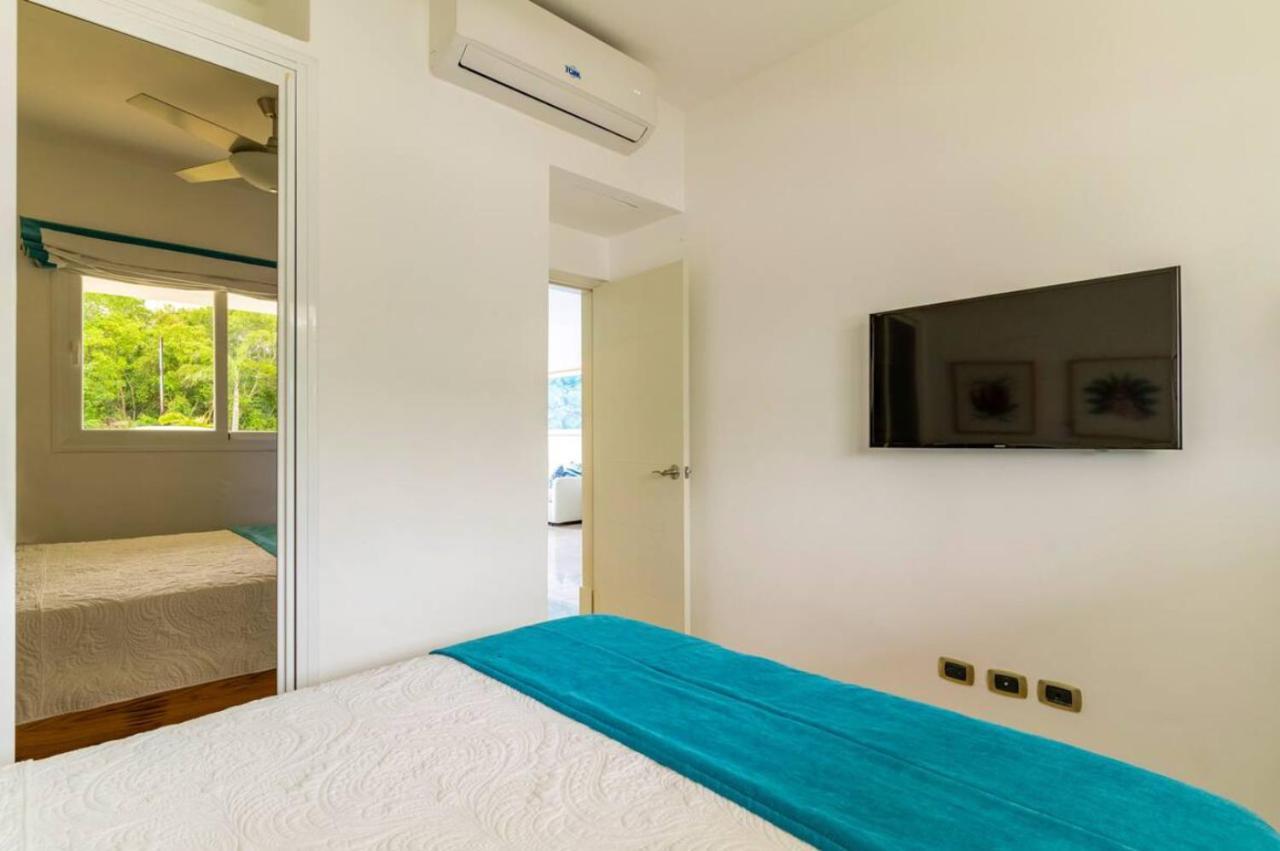 Acceso Directo A La Piscina A-108, A-120, A-117 Y B-137 Apartamento