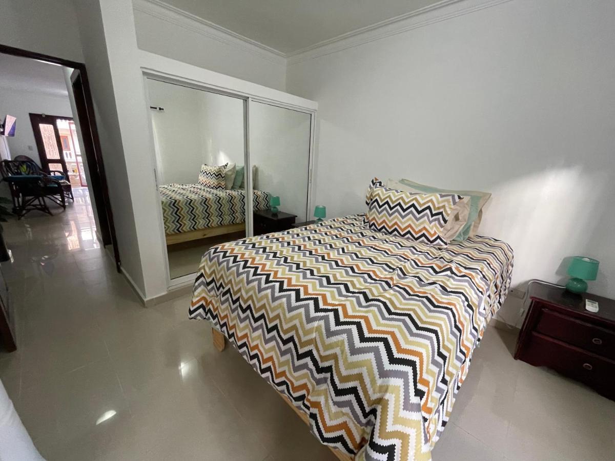 Apartment Espinal1 Bok