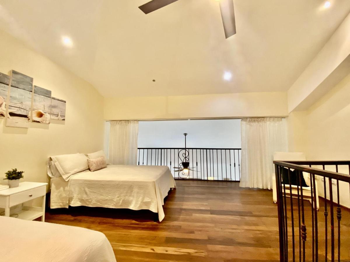 Beachfront Luxury Pent-house At Aquamarina Capcana Punta Cana