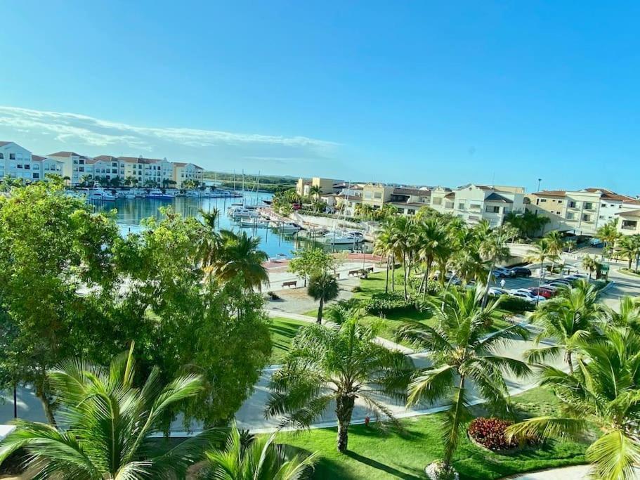 Apartamento Beachfront Luxury Pent-house At Aquamarina Capcana *