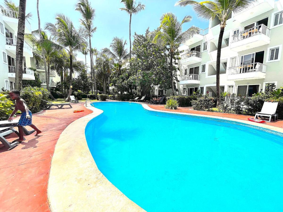 Vacation Relax Bavaro Beach Pool Wifi Parking Hotel
