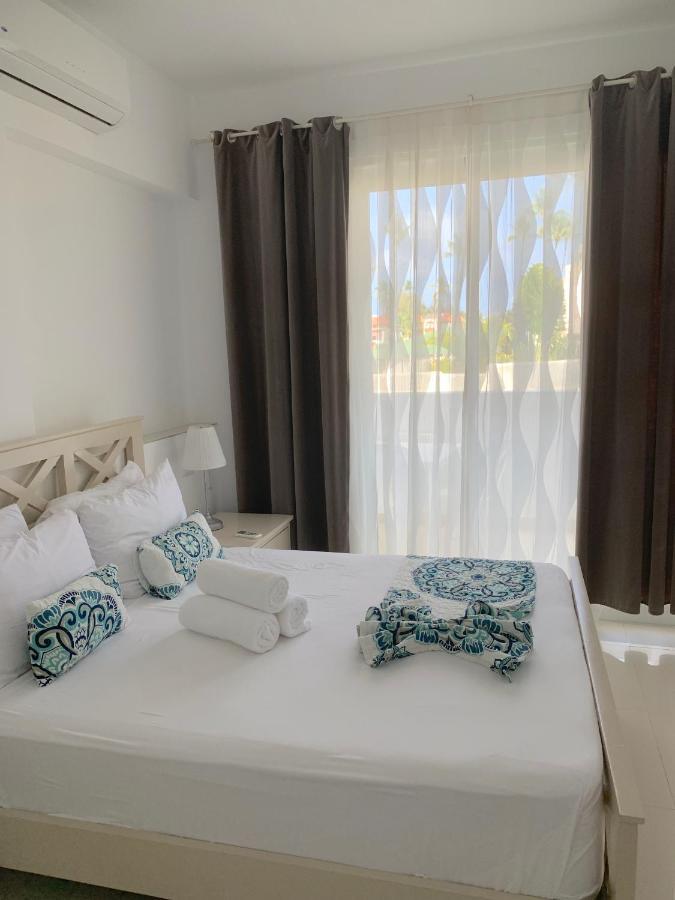 Executive Suites Ducassi - Rooftop Pool And Beach Club