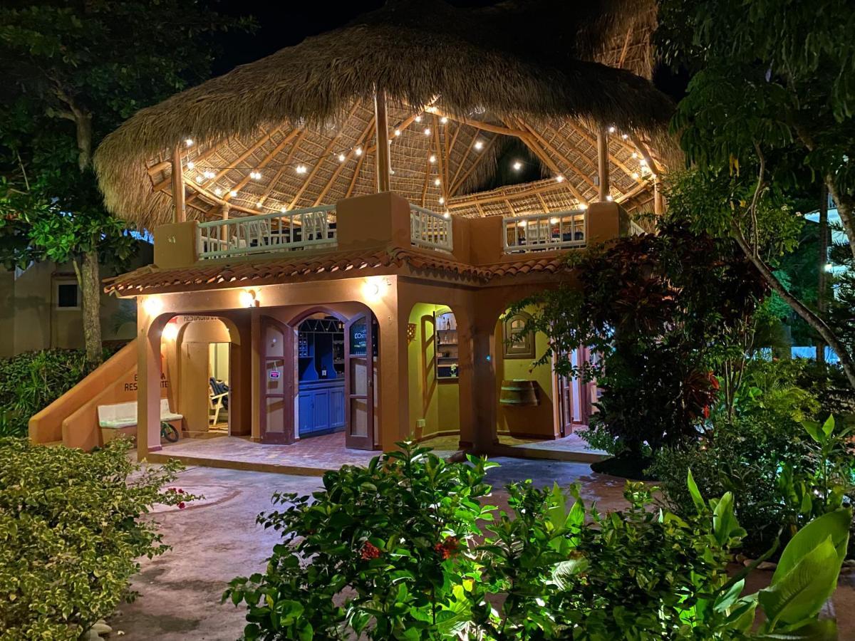 Tropical Villas And Suites - Beach Club, Spa, Restaurants - Playa Los Corales 5* Punta Cana
