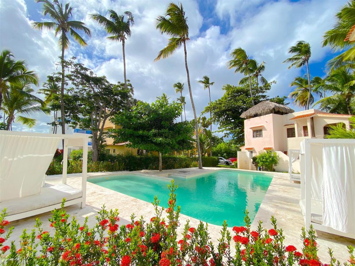Tropical Villas And Suites - Beach Club, Spa, Restaurants - Playa Los Corales Hotel 5*
