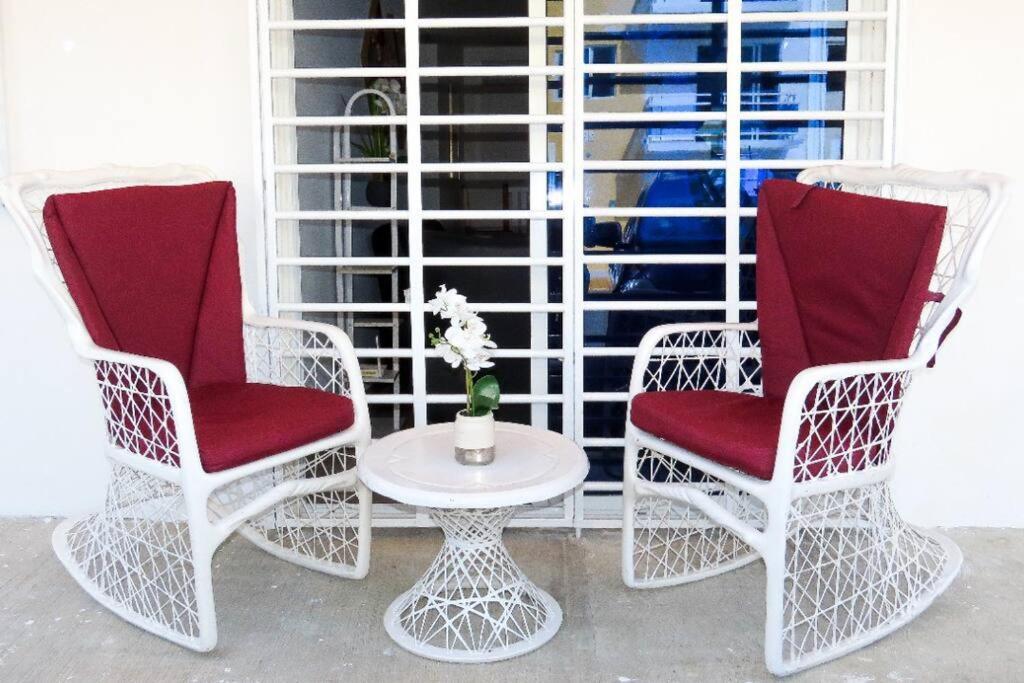 Apartment Residencial Selene V, Family Modern W Pool & Near The