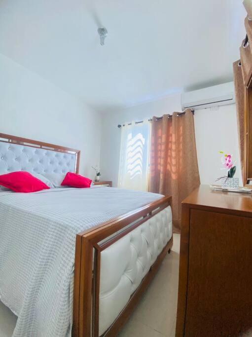 Apartment Residencial Selene V, Family Modern W Pool & Near The