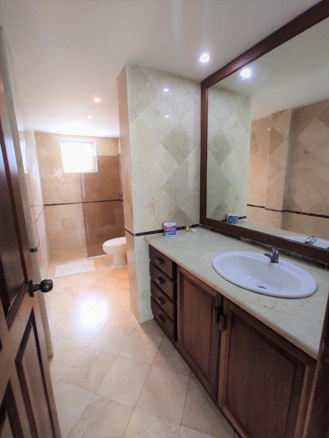 Amma Deluxe Beach Villas & - Playa Los Corales Aparthotel 4*