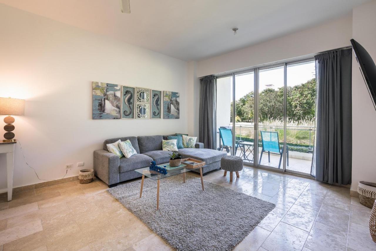 Spacious Cap Blue Apt Next To Cap Cana Apartment