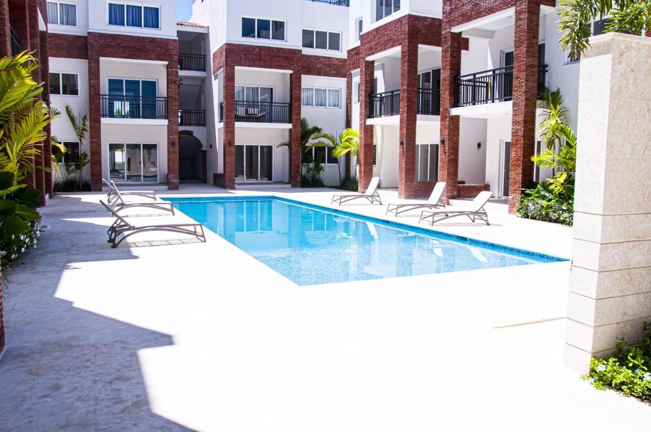 Beautiful & Comfortable Steps To The Beach Pool View