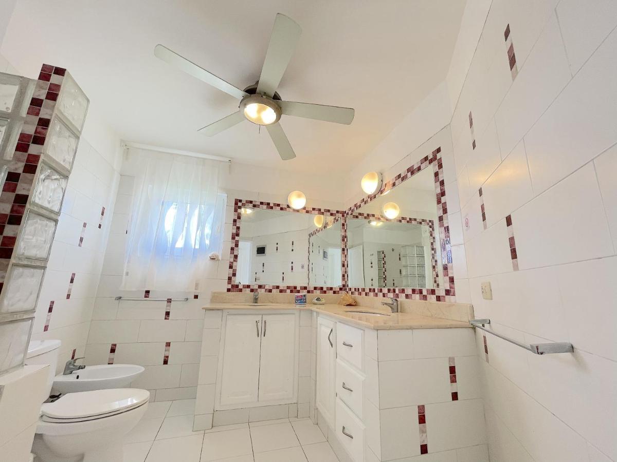 Los Corales Villas & Beach Club Wifi Hotel 5*