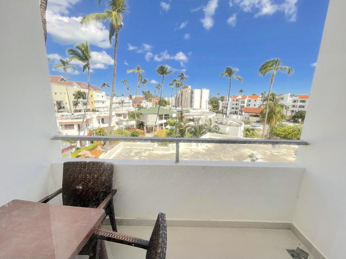 Ducassi Suites & Beach - Playa Bavaro - Wifi - Parking - Rooftop Pool & Punta Cana
