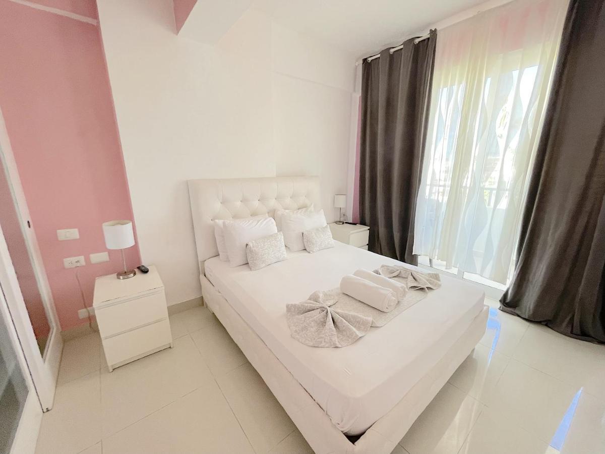 Hotel Ducassi Suites & Beach - Playa Bavaro - Wifi - Parking - Rooftop Pool & Punta Cana