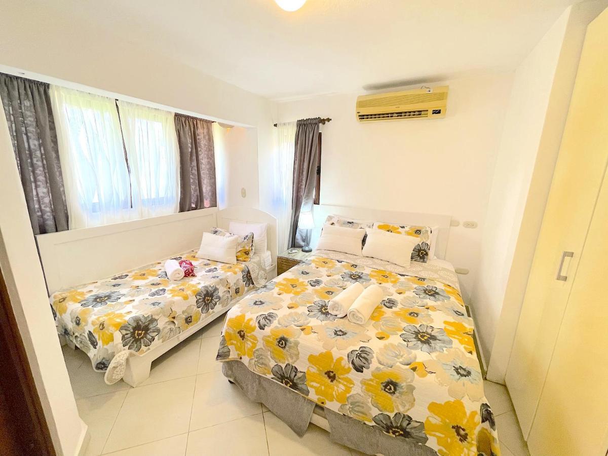 Villas Los Corales Long Term Bavaro Bbq Wifi Beach Club & Hotel