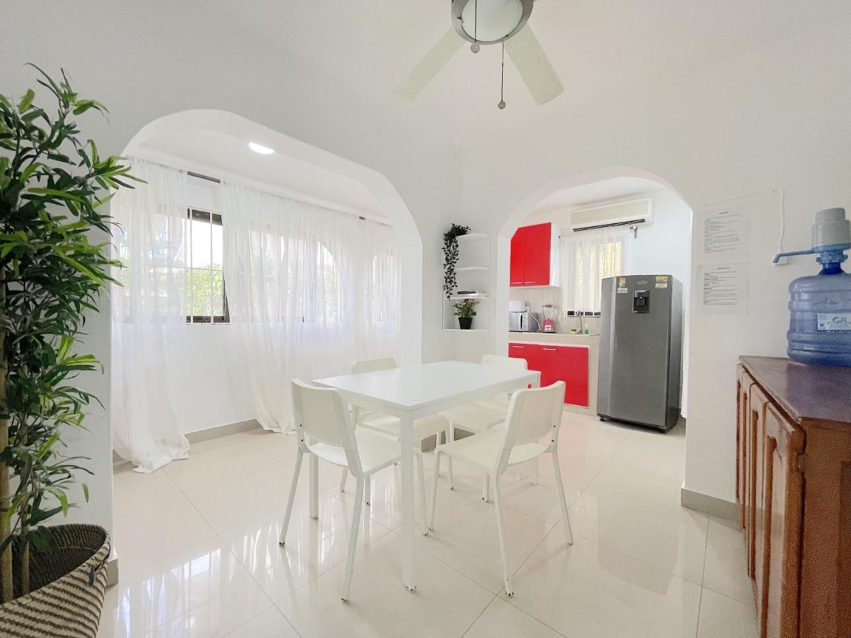 Villas Los Corales Long Term Bavaro Bbq Wifi Beach Club &