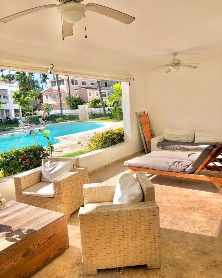Los Corales Beautiful Beach Villas And