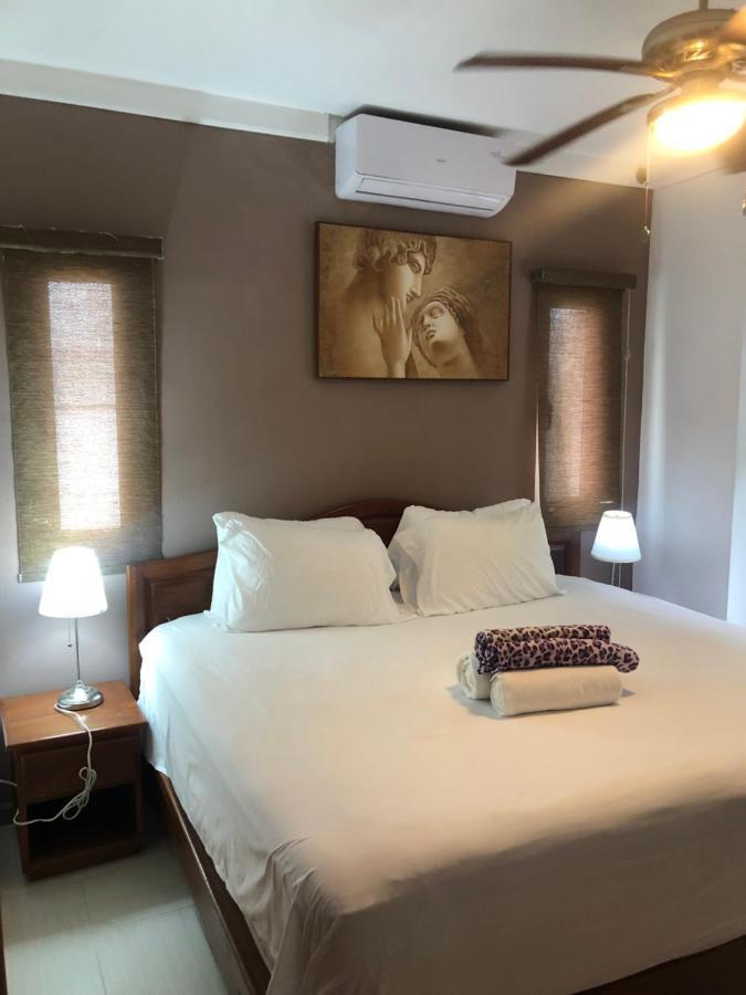 Hotel Los Corales Beautiful Beach Villas And