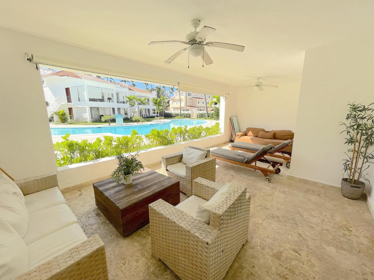 Los Corales Villas & Wifi Beach Club & Resort