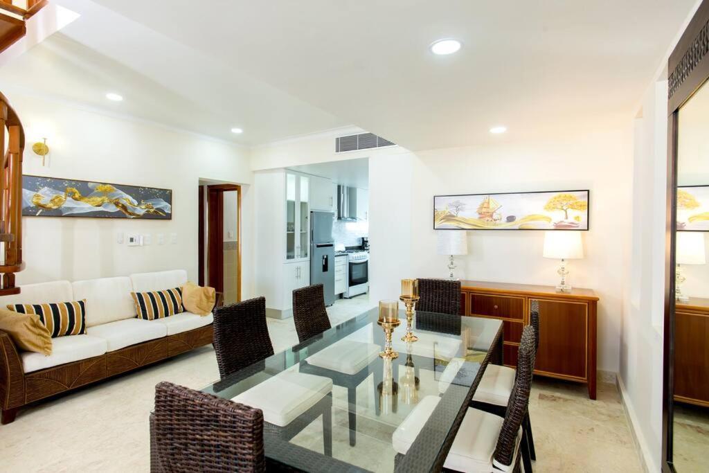 Apartamento Ocean Views & Private Beach! Luxury 4bdr Getaway *