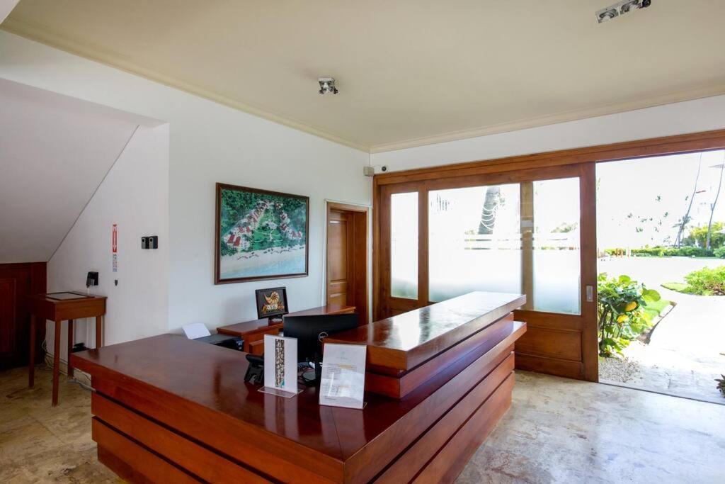 Apartamento Ocean Views & Private Beach! Luxury 4bdr Getaway *
