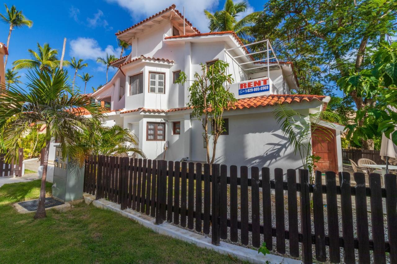 Beautiful Family Near Bavaro Beach With Pool Villa Punta Cana