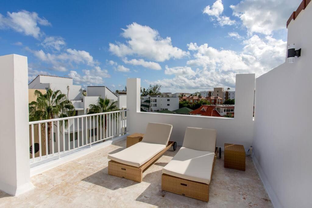 Ocean Views & Private Beach! Luxury 4bdr Getaway * Punta Cana