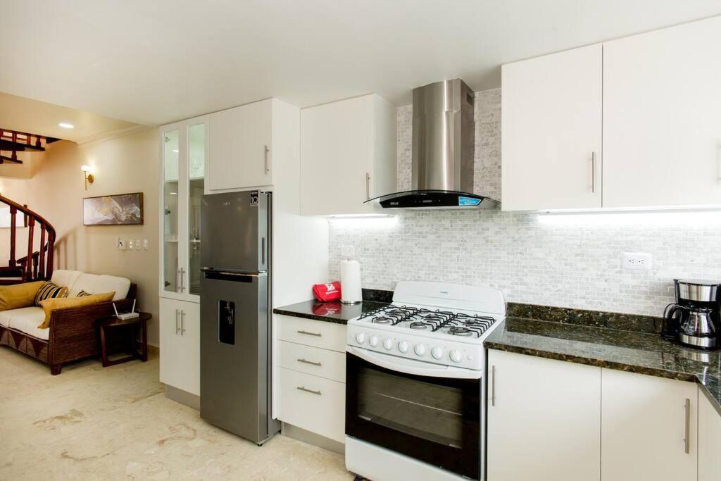 Apartamento Ocean Views & Private Beach! Luxury 4bdr Getaway Punta Cana