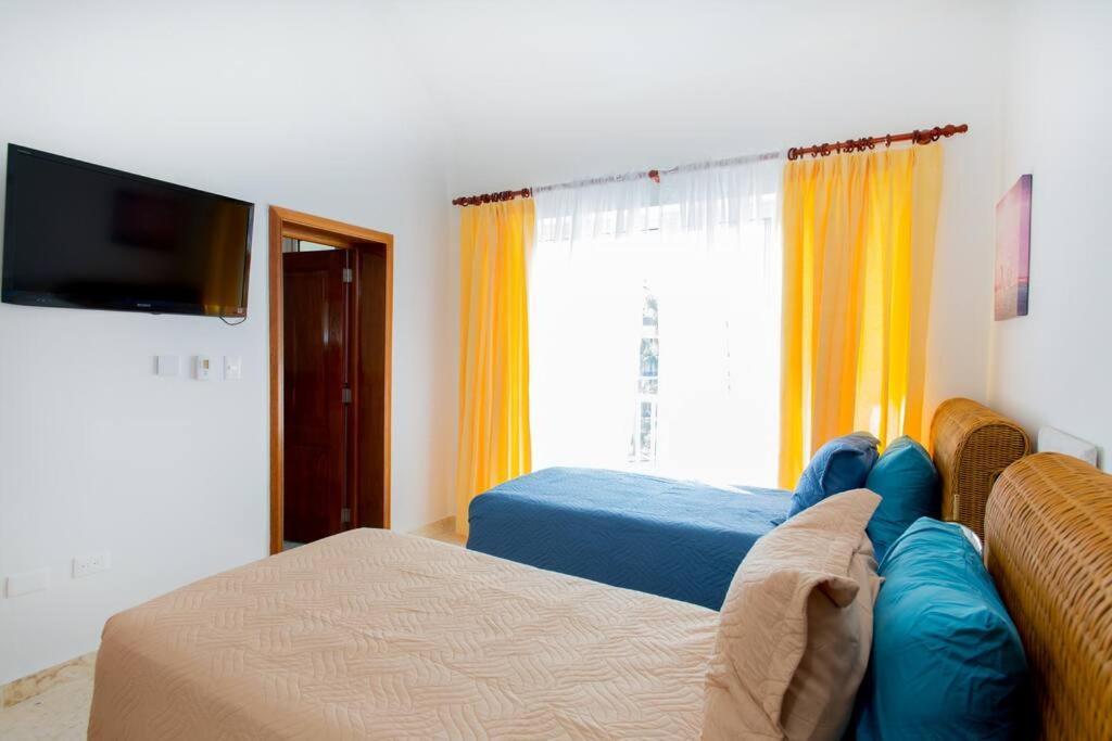 Apartamento Ocean Views & Private Beach! Luxury 4bdr Getaway *