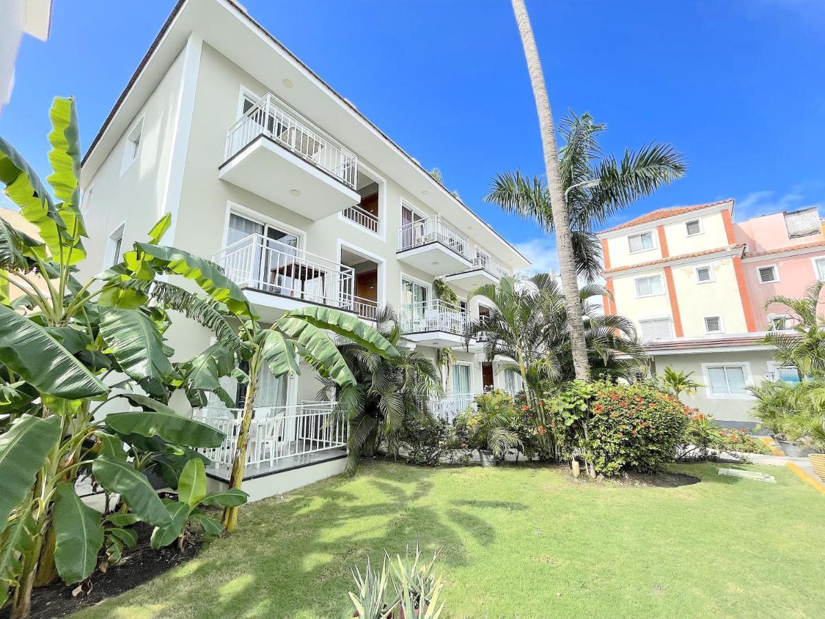 Hotel Pool Deluxe Center Bavaro Bbq Wifi Beach Club & Punta Cana