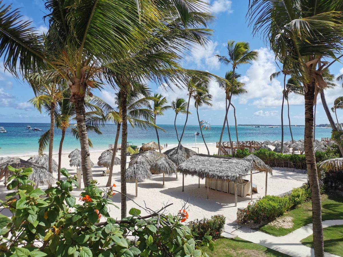 Tropical Village Playa Los Corales Hotel