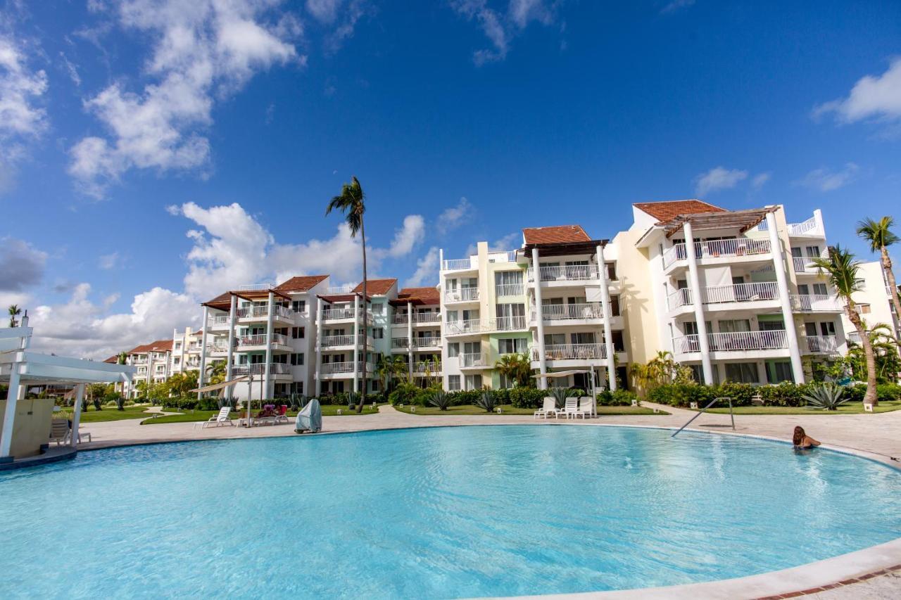 Ocean Views & Private Beach! Luxury 4bdr Getaway Punta Cana