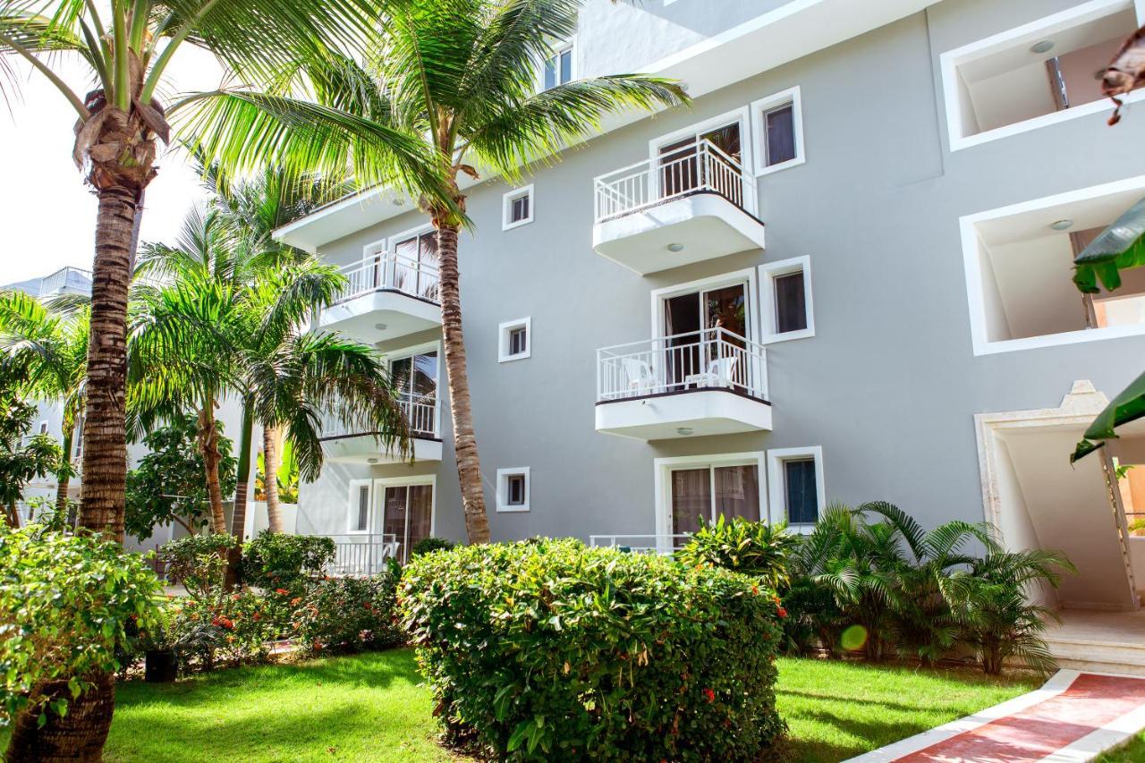Tropicana Suites Deluxe Beach Club & Pool - Playa Los Corales Hotel 5*