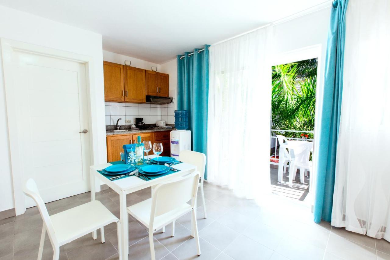 Hotel Tropicana Suites Deluxe Beach Club & Pool - Playa Los Corales Punta Cana