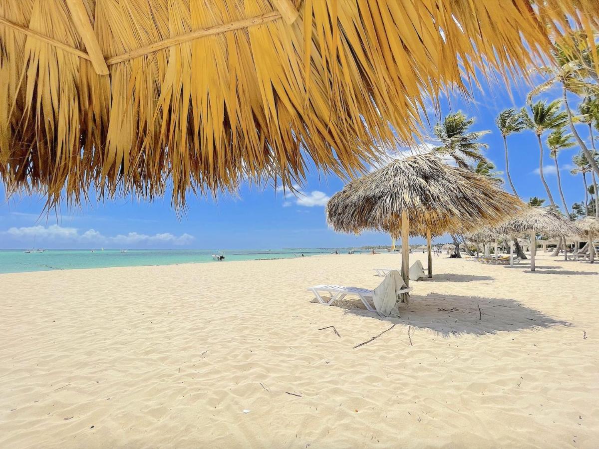 Sol Caribe Tropicana Wifi Pool Beach Club & Punta Cana
