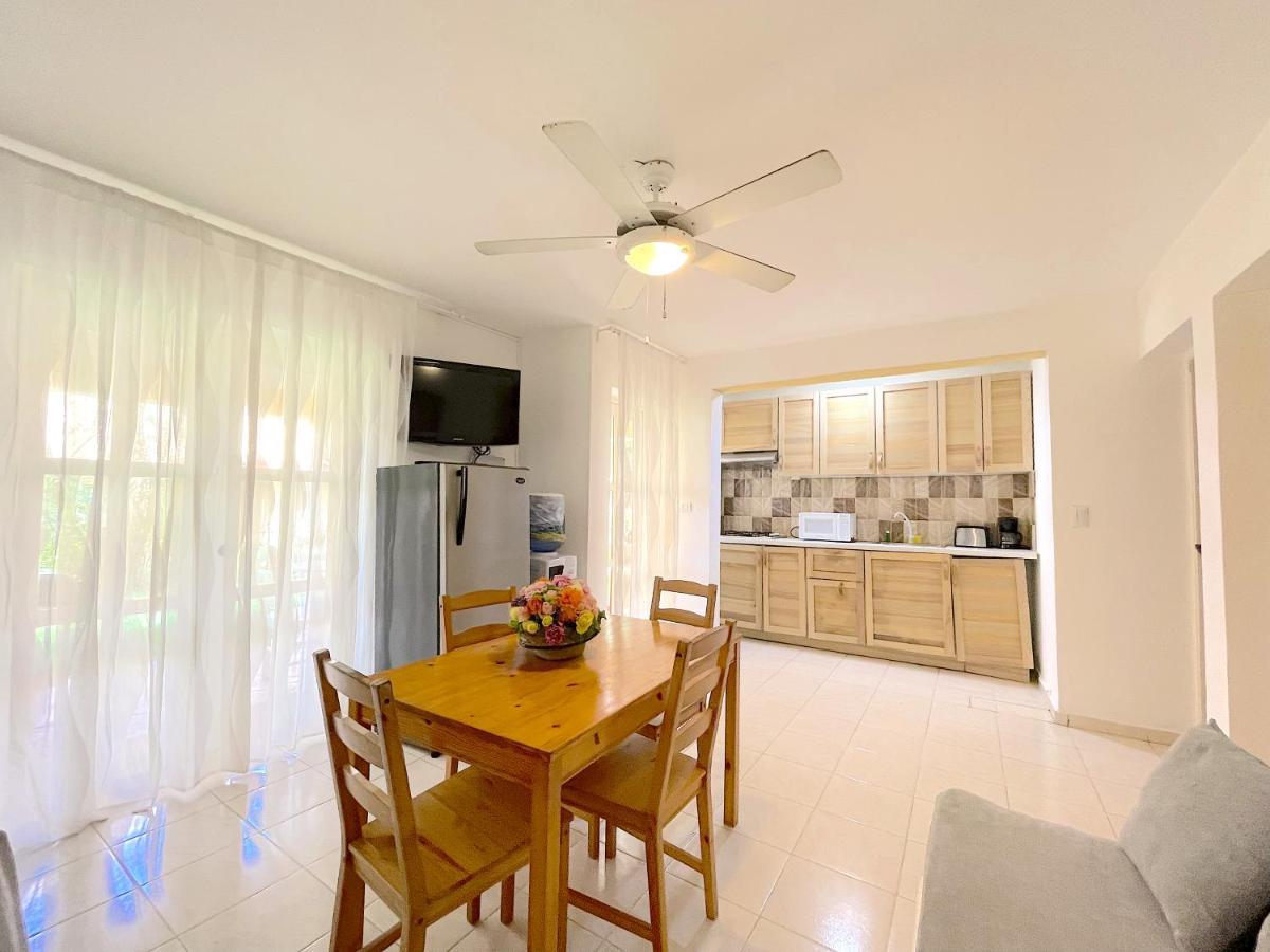 Hotel Caribbean Paradise Wifi Bavaro Beach Club & 5*