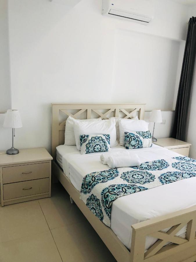 Ducassi Rooftop Pool Suites Beach Club And Los Corales Beach Hotel