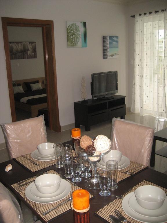 Playa Turquesa, Block A Apartment *