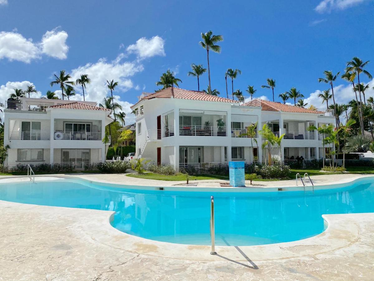 Tropical Village Playa Los Corales Hotel