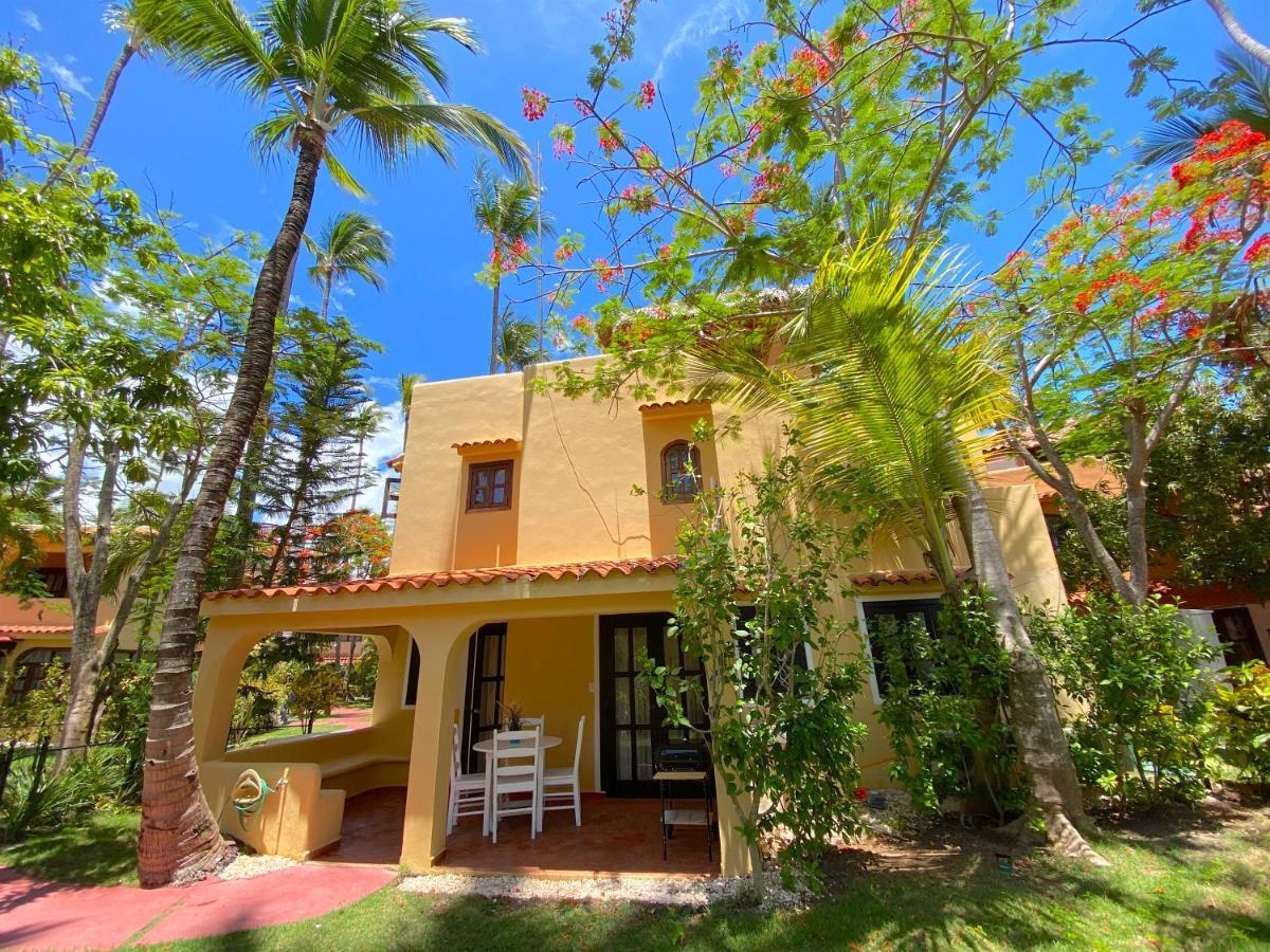 Tropical Village Playa Los Corales Hotel