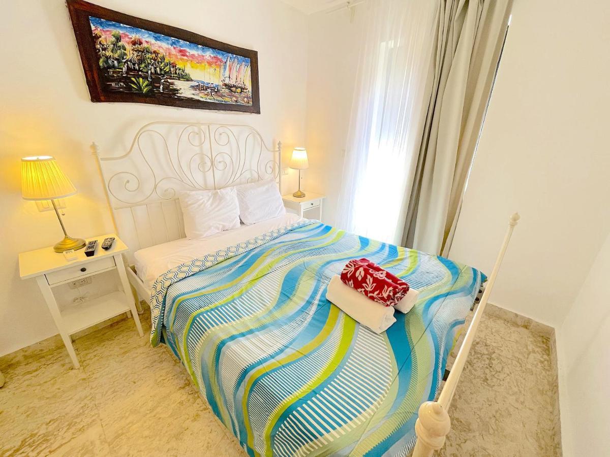 Caribbean Paradise Wifi Bavaro Beach Club & Hotel