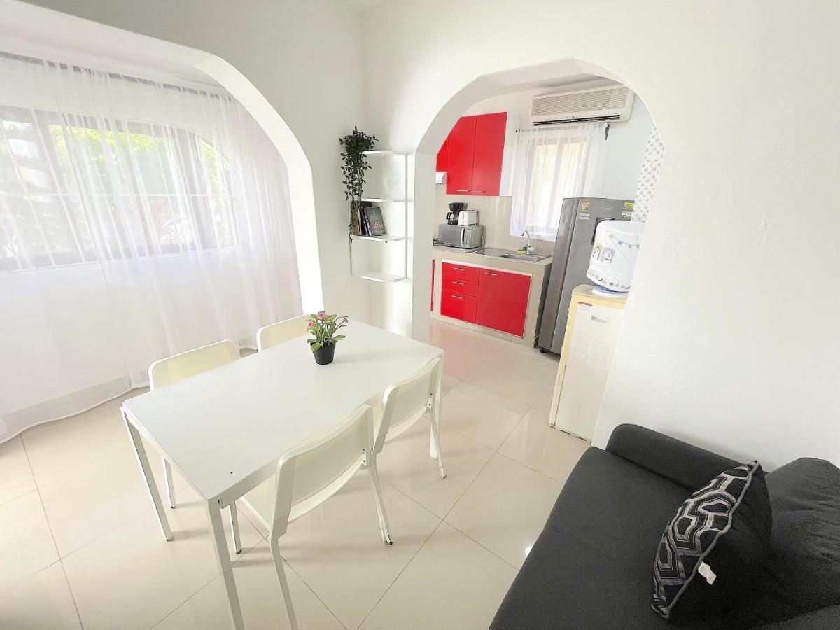 Villas Corales Wifi & Bbq Club Hotel