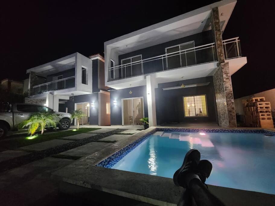 Villa Thetwins At Residencial Bavaro Village *