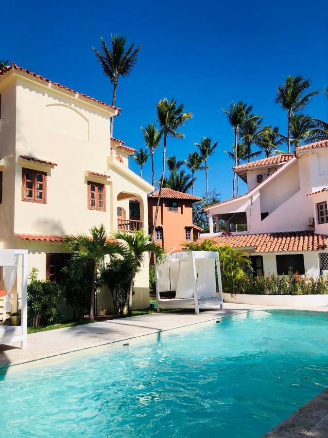 Corales Luxury Villas Club And 5*