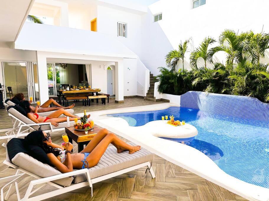 Beach Jade With Private Pool, Jacuzzi & Maid Villa Punta Cana