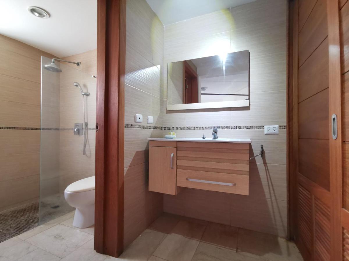 Hotel Deluxe Villas Bavaro & - Price For Long Term Vacation 5*