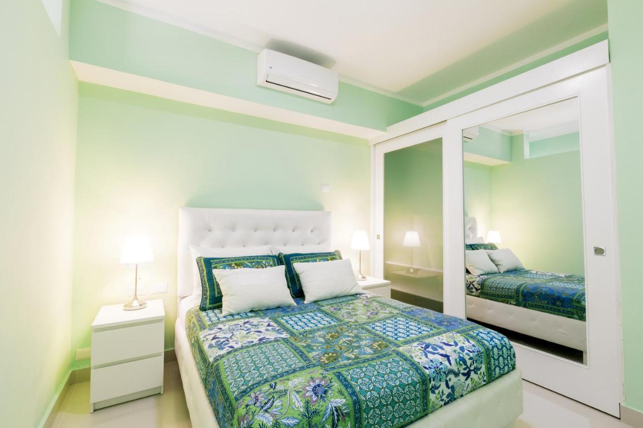 Ducassi Suites Rooftop Pool - Club And Hotel