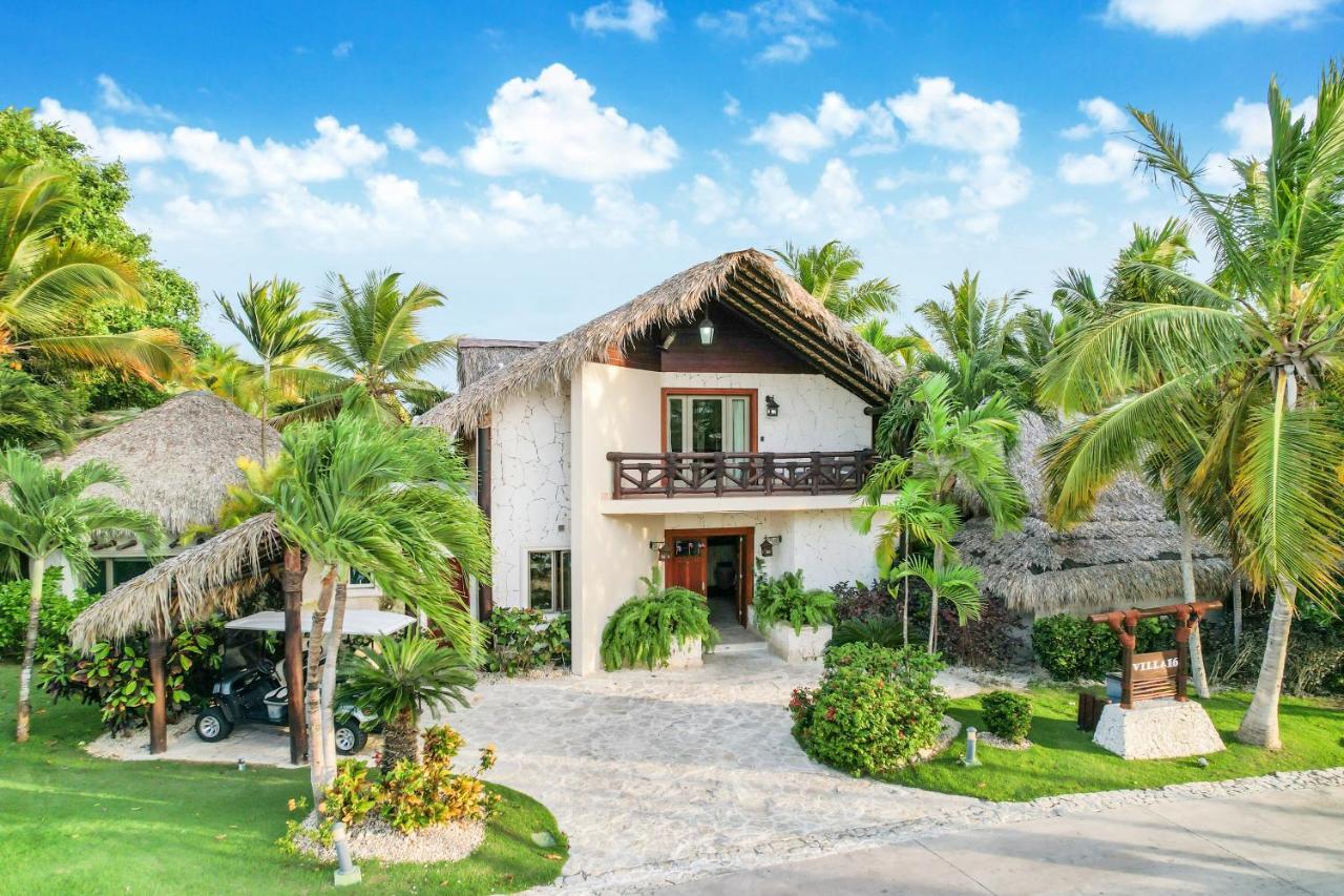 Ocean View Villa: Cap Cana Luxury Retreat *