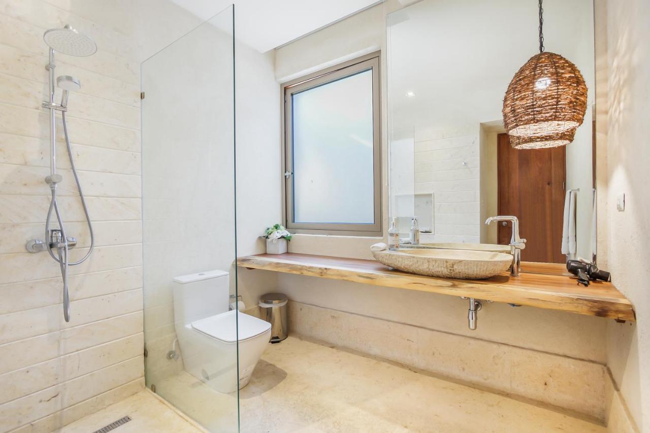 Ocean View Villa: Cap Cana Luxury Retreat Villa