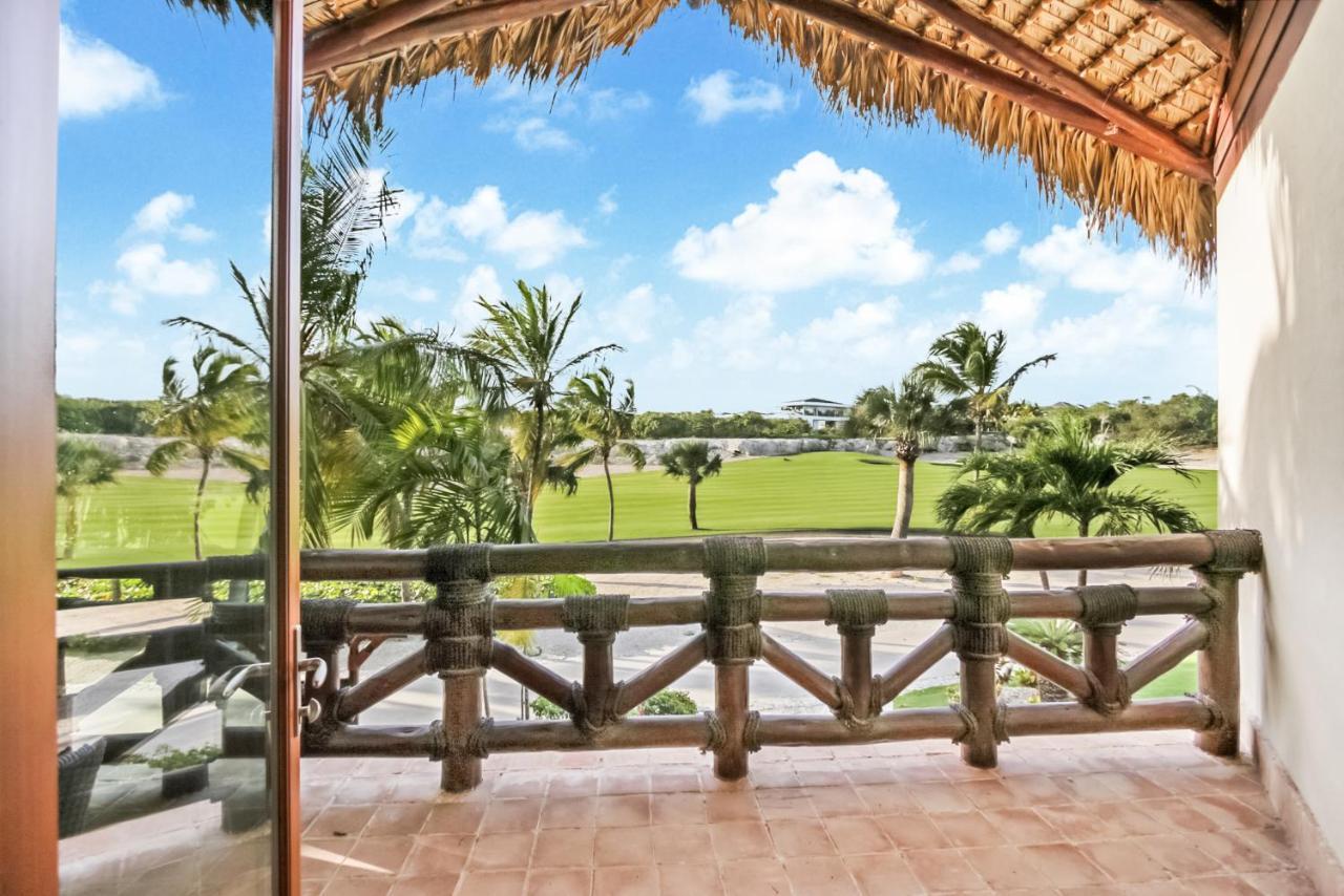 Ocean View Villa: Cap Cana Luxury Retreat Villa Punta Cana