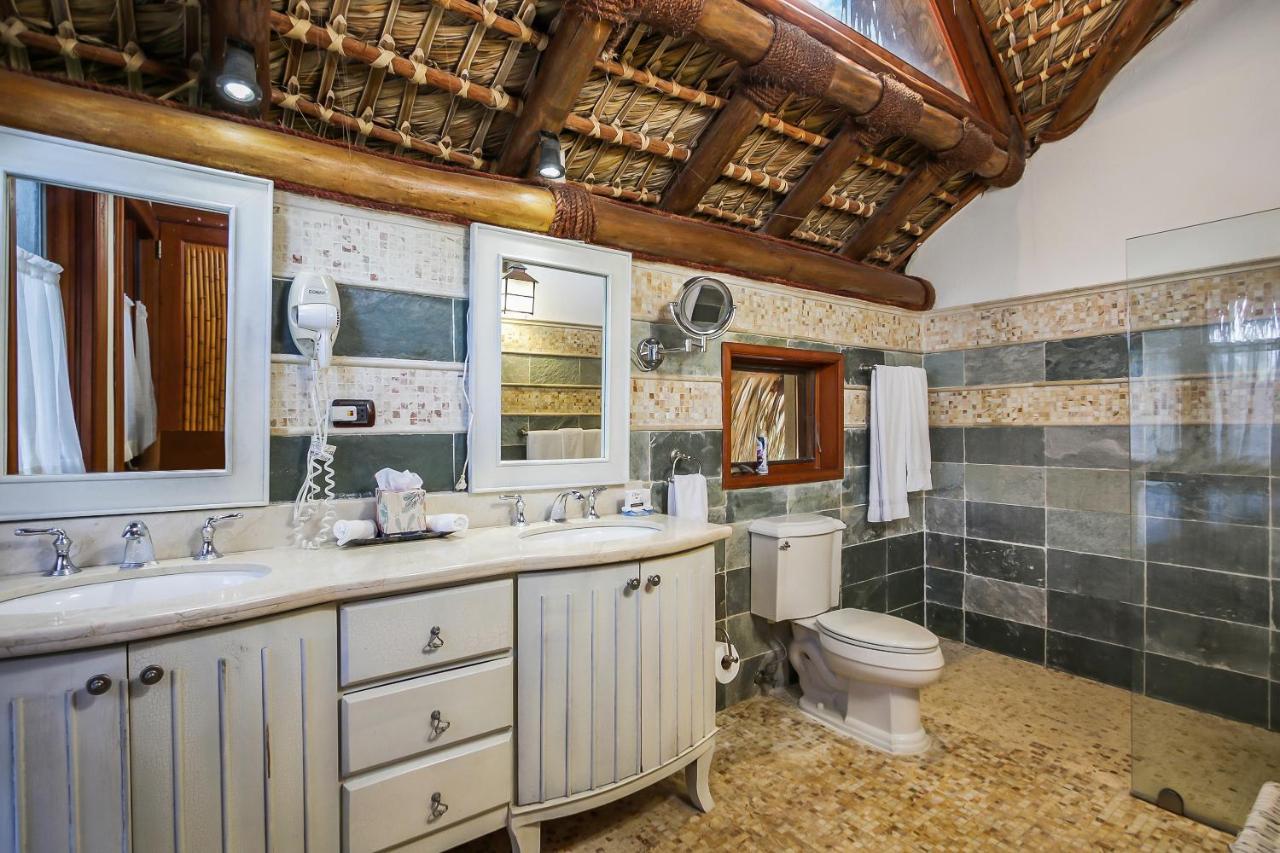 Ocean View Villa: Cap Cana Luxury Retreat Villa Punta Cana